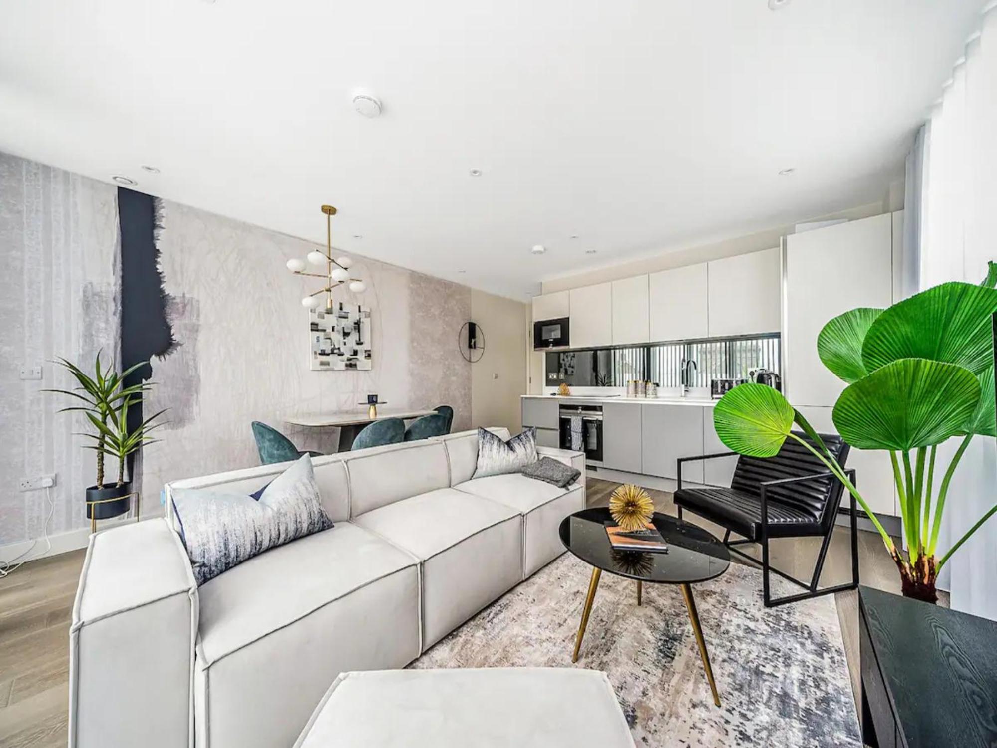 Pass The Keys Penthouse Oasis In Trendy Fulham Apartment Лондон Екстериор снимка