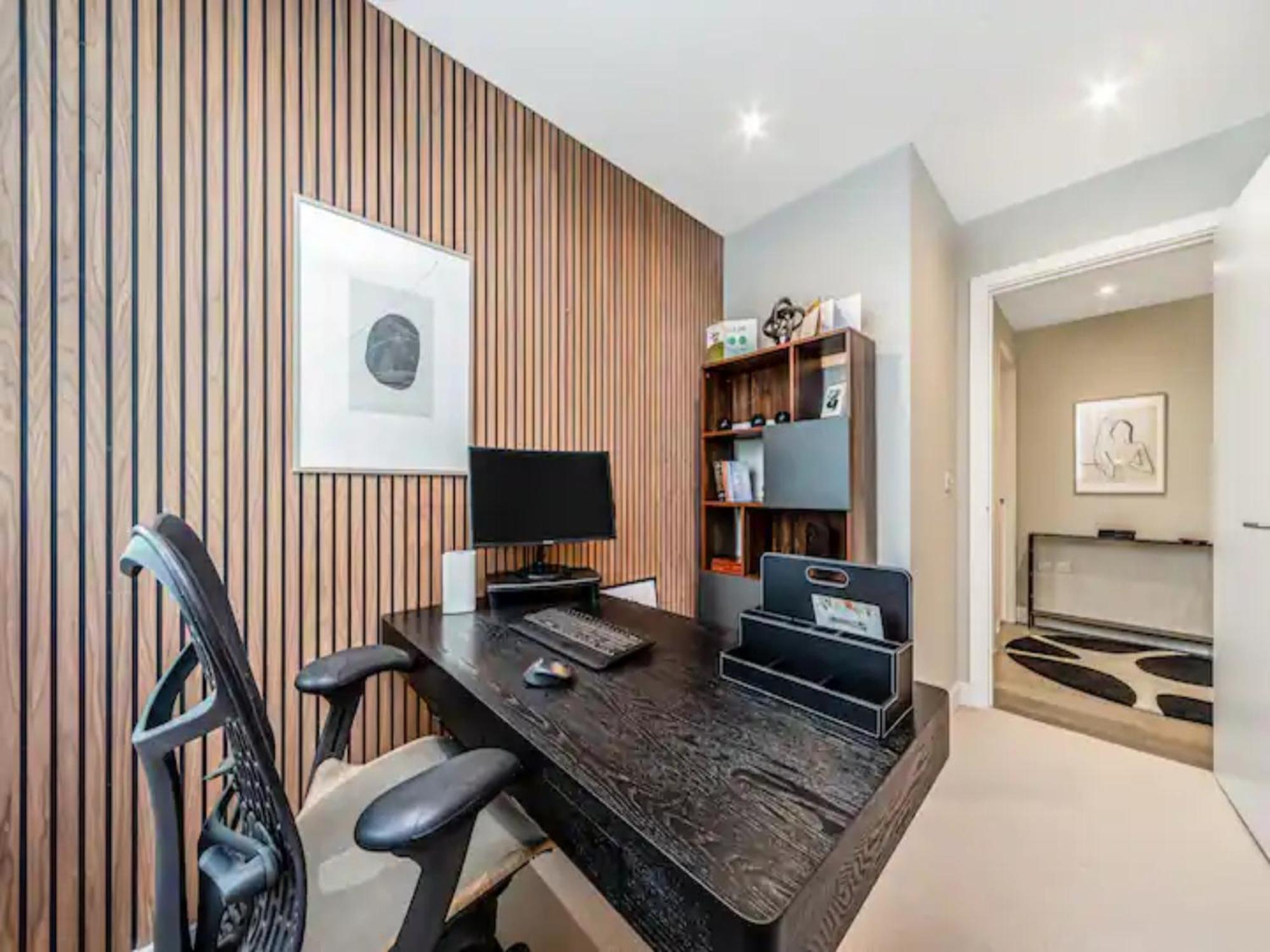 Pass The Keys Penthouse Oasis In Trendy Fulham Apartment Лондон Екстериор снимка